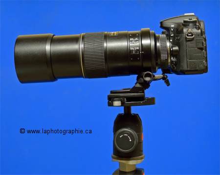 Photo d'un appareil photo sur une rotule