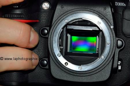 Photo du capteur DX d'une D300s avec l'obturateur ouvert